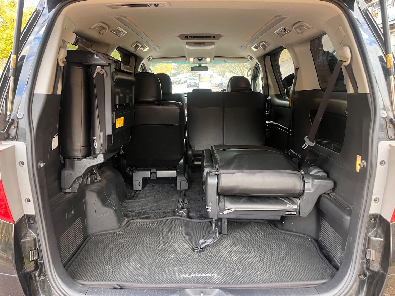 Used Toyota Alphard for sale - 76456981: Photo 35