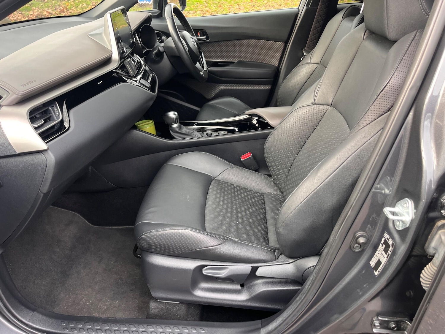 Used Toyota C-HR 2020 for sale - 76964480: Photo 25