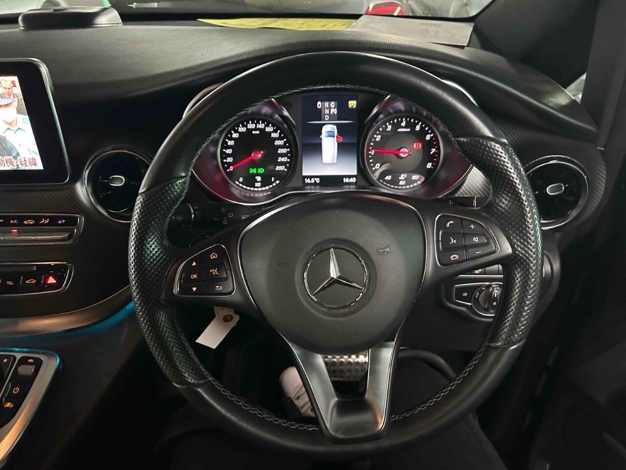 Used Mercedes-Benz V-Class for sale - 76786837: Photo 10