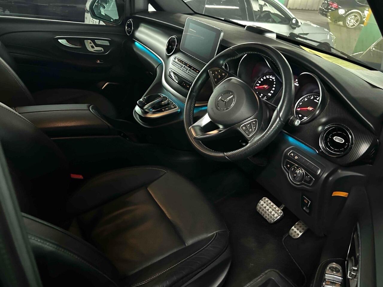 Used Mercedes-Benz V-Class for sale - 76786837: Photo 11