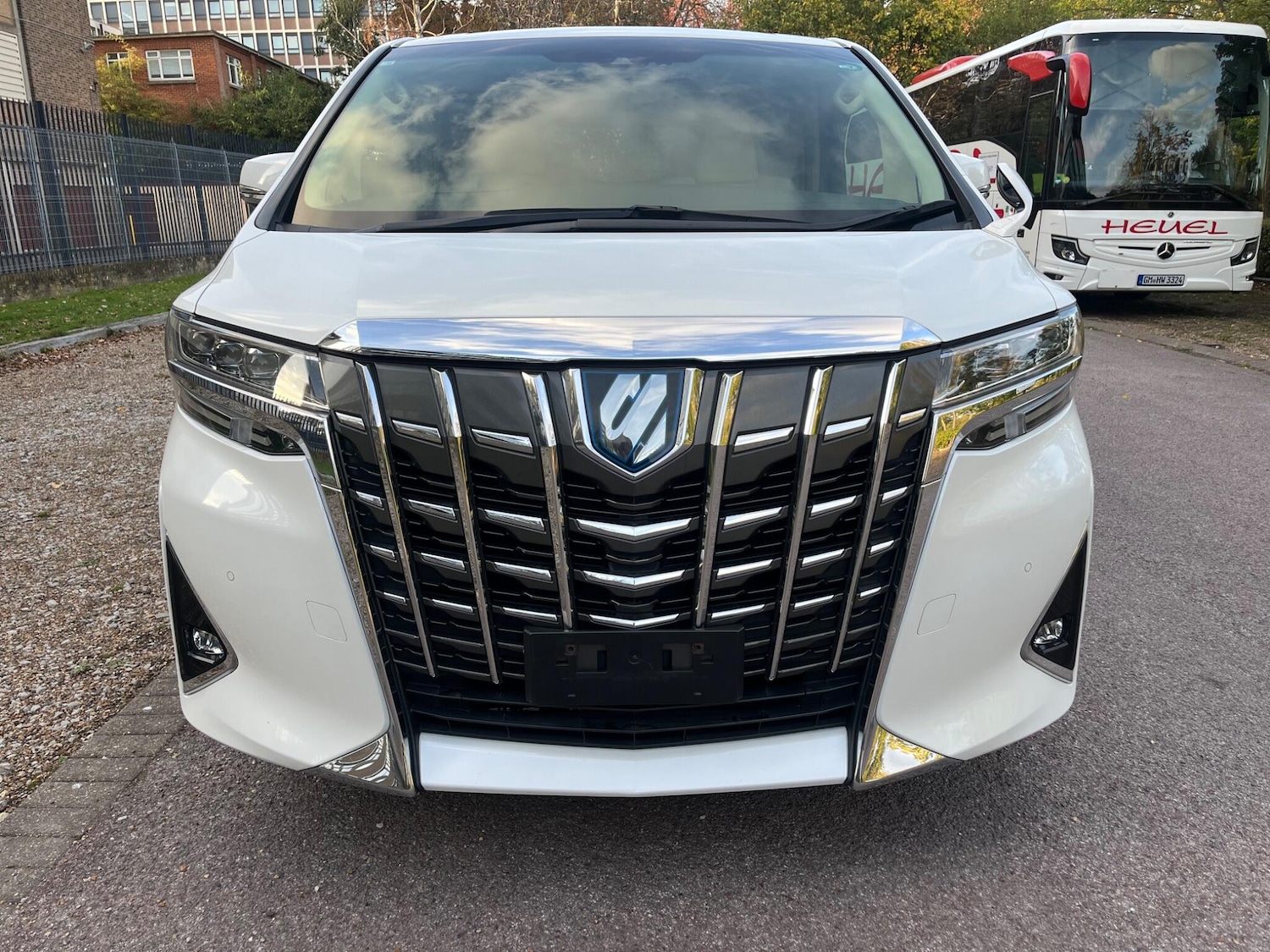 Used Toyota Alphard for sale - 76472552: Photo 14