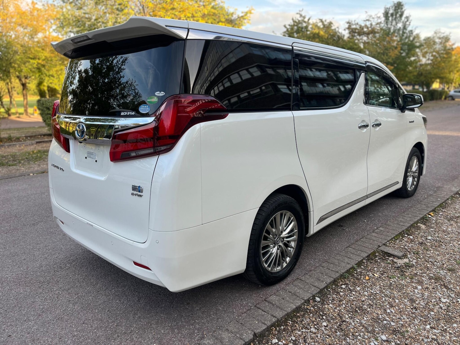 Used Toyota Alphard for sale - 76472552: Photo 30