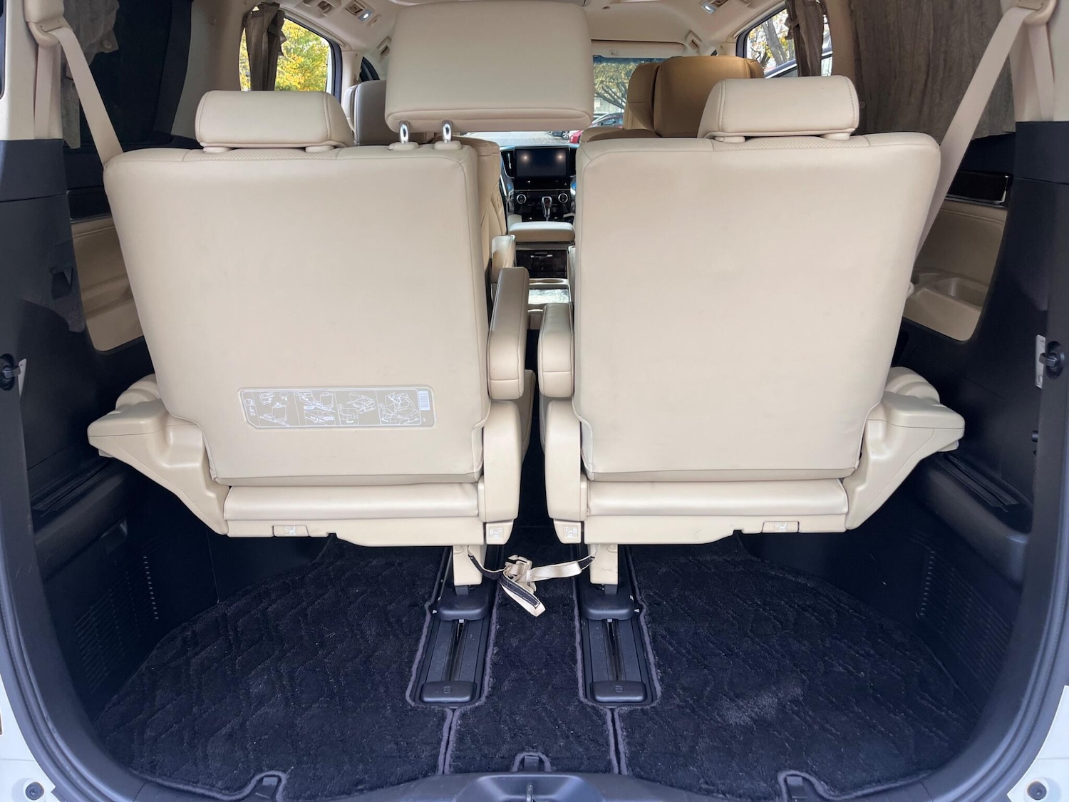 Used Toyota Alphard for sale - 76472552: Photo 43