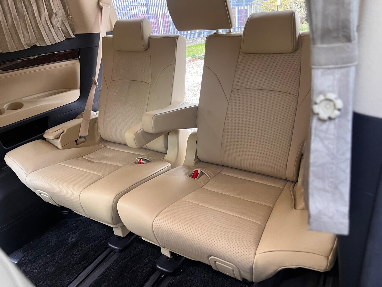 Used Toyota Alphard for sale - 76472552: Photo 51