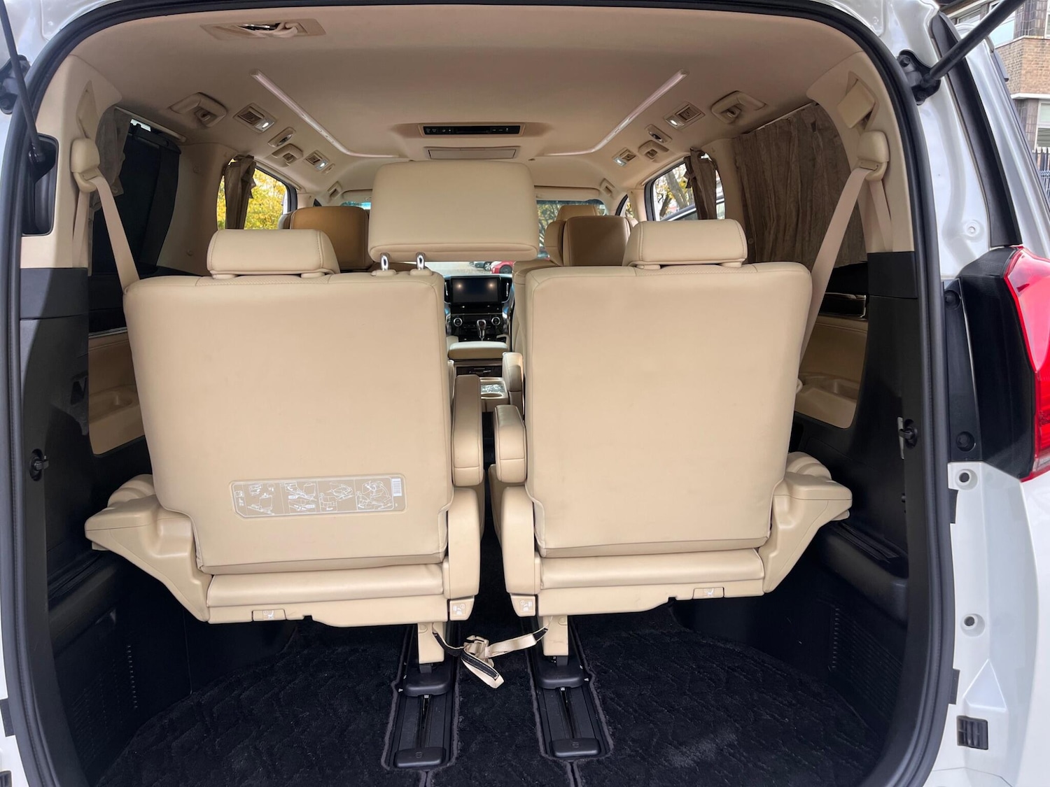 Used Toyota Alphard for sale - 76472552: Photo 53