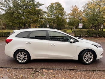 Used Kia Ceed 2016 for sale - 76059556: Photo 4