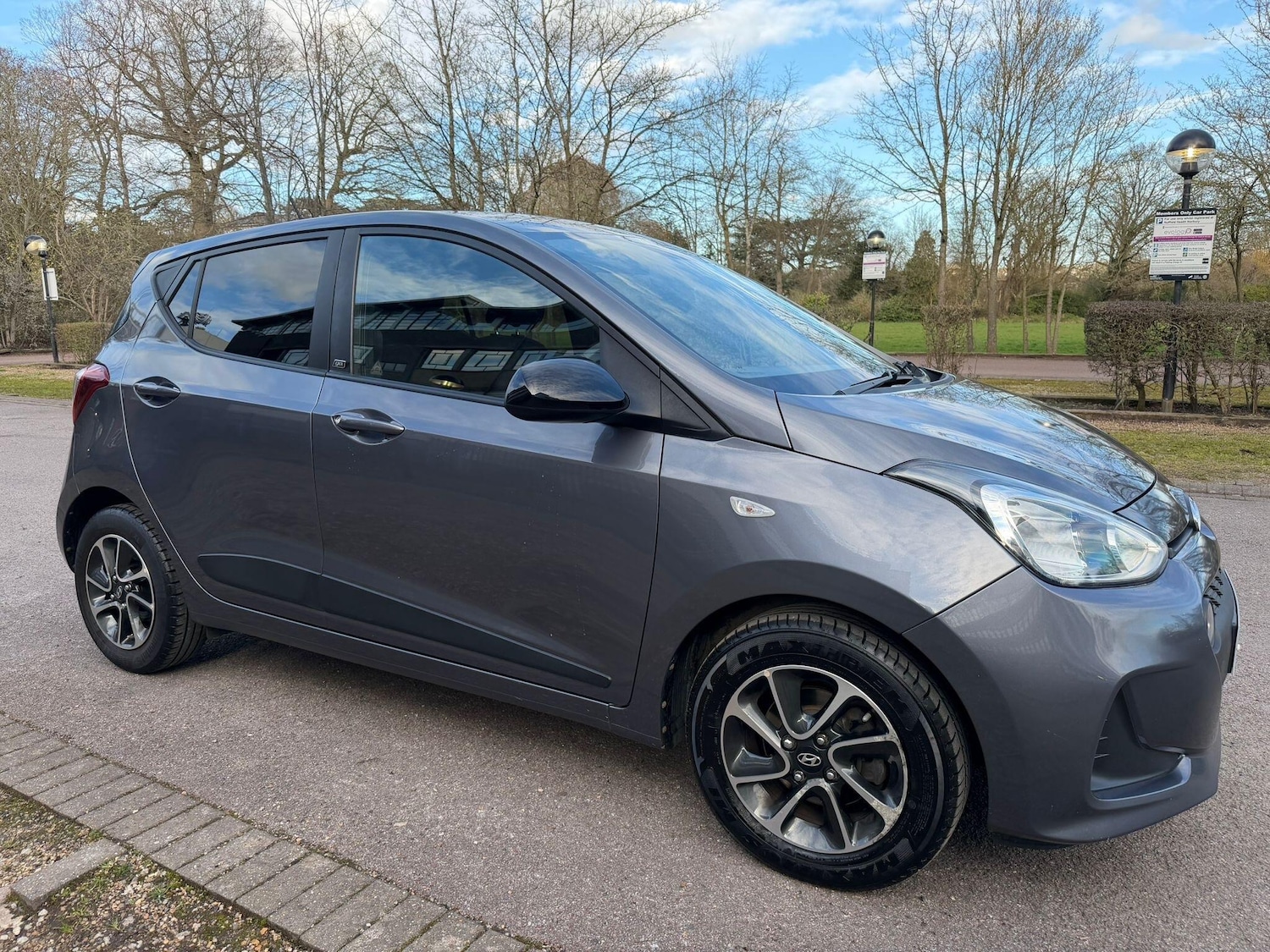 Used Hyundai i10 2018 for sale - 77824154: Photo 2