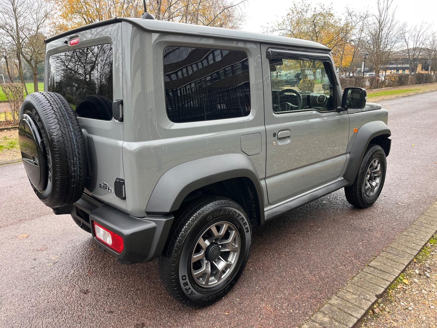 Used Suzuki Jimny for sale - 76926427: Photo 11