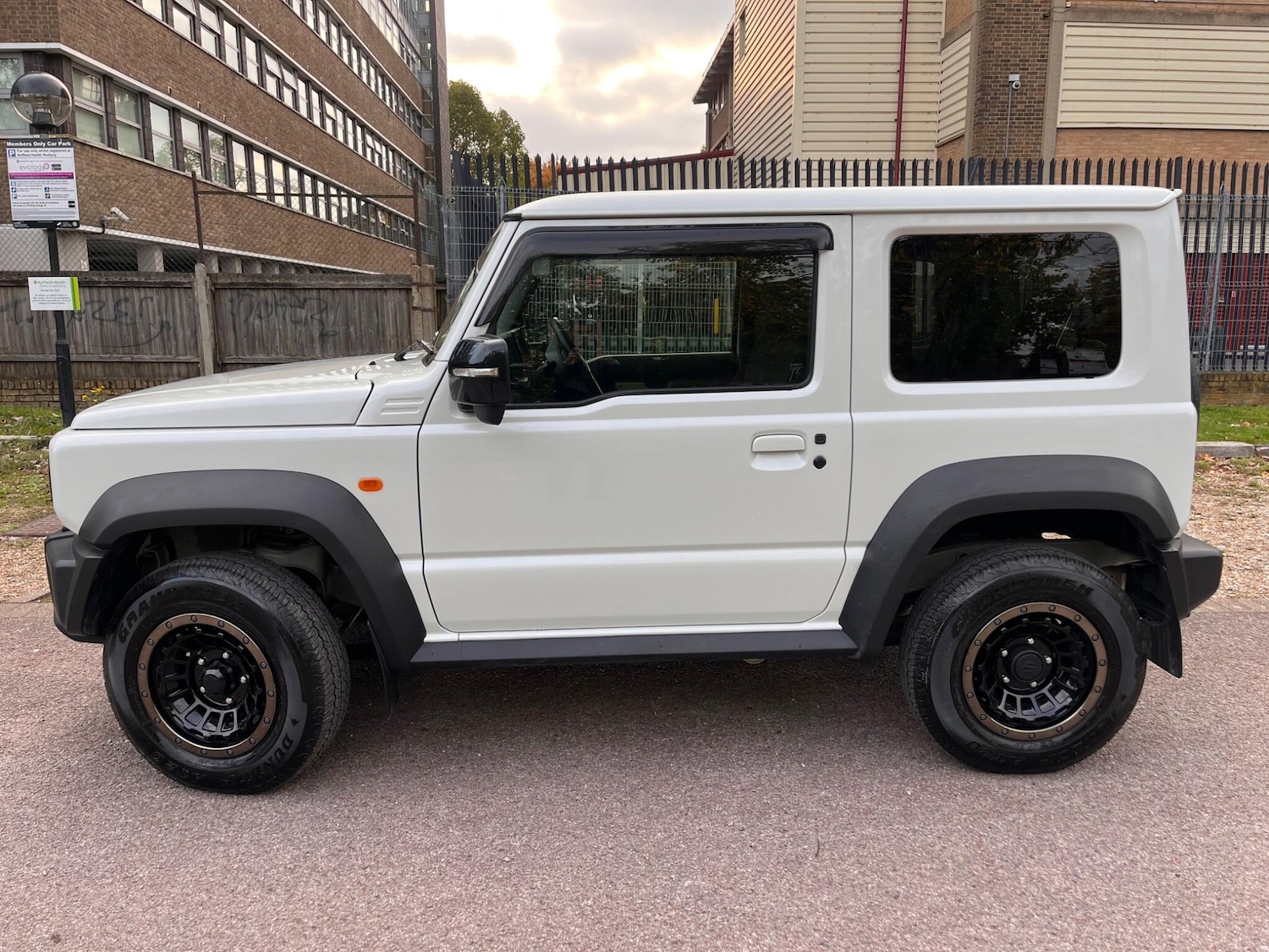 Used Suzuki Jimny for sale - 76926427: Photo 28