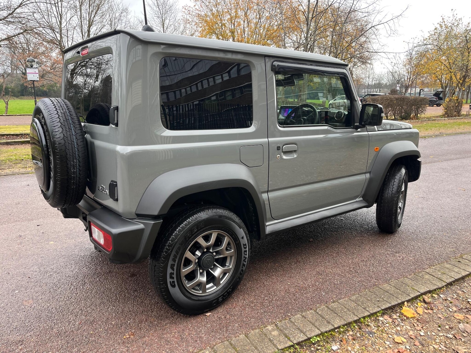 Used Suzuki Jimny for sale - 76926427: Photo 5