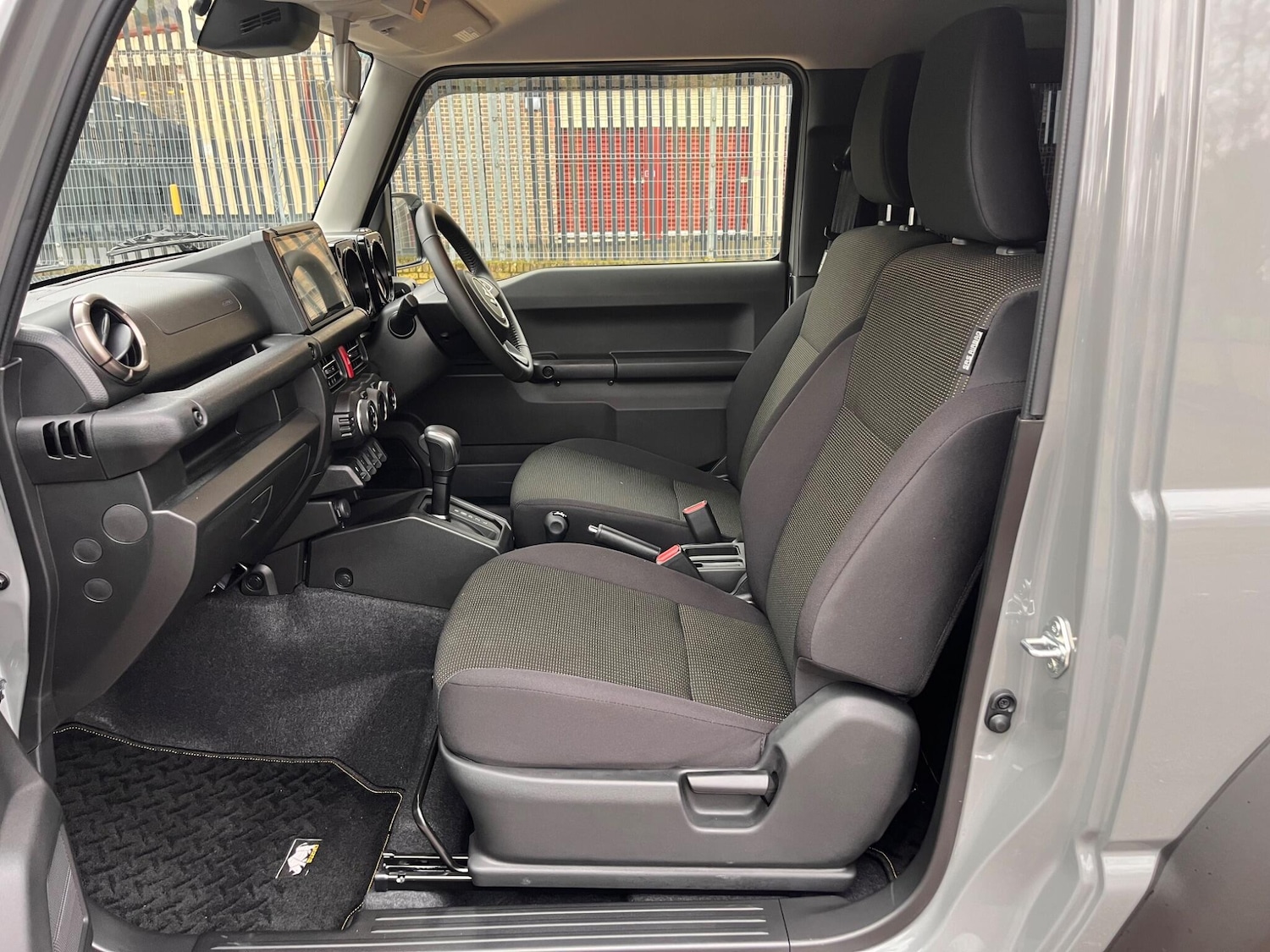 Used Suzuki Jimny for sale - 76926427: Photo 71