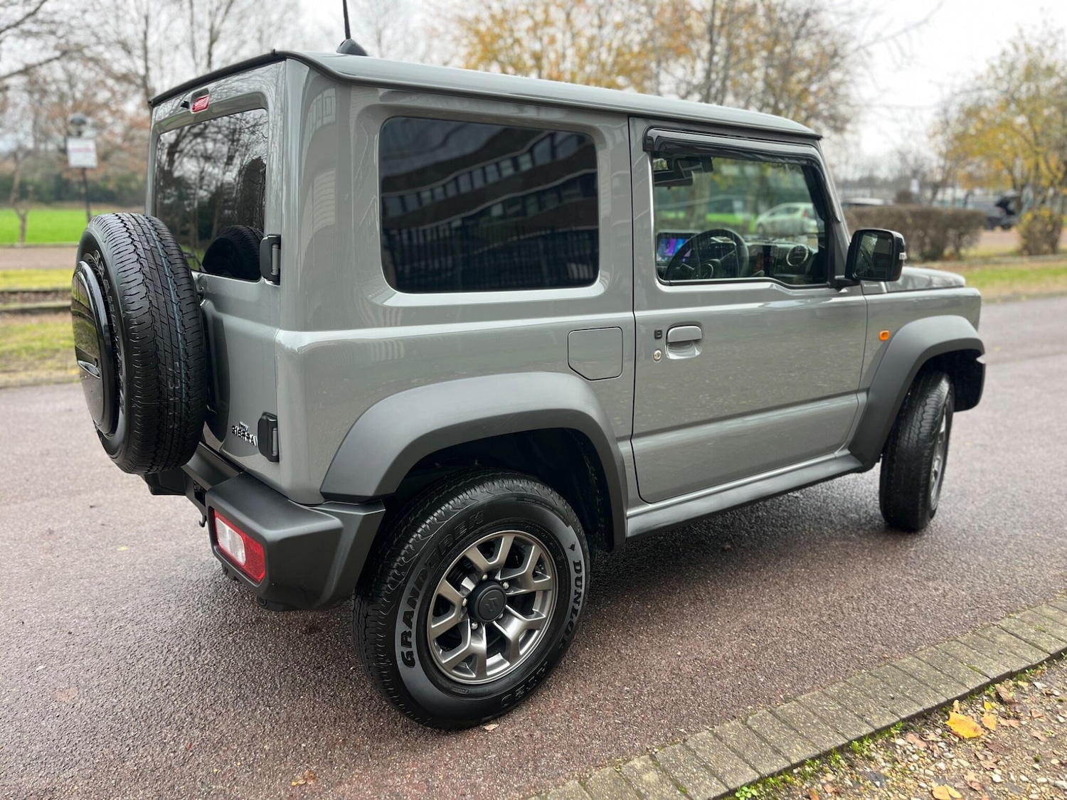 Used Suzuki Jimny for sale - 76926427: Photo 8