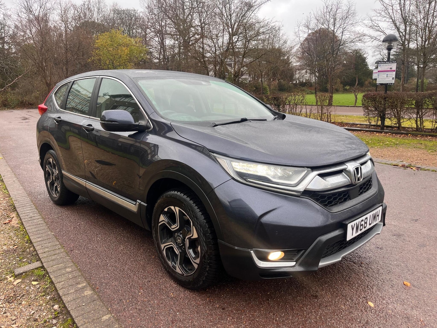 Used Honda CR-V 2019 for sale - 76997177: Photo 34