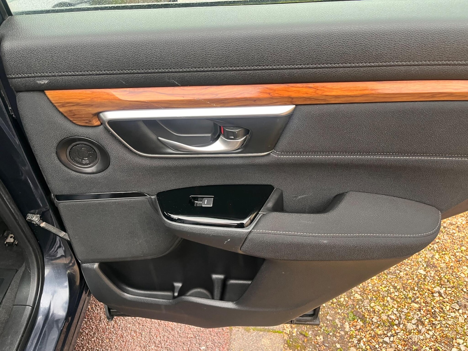 Used Honda CR-V 2019 for sale - 76997177: Photo 53