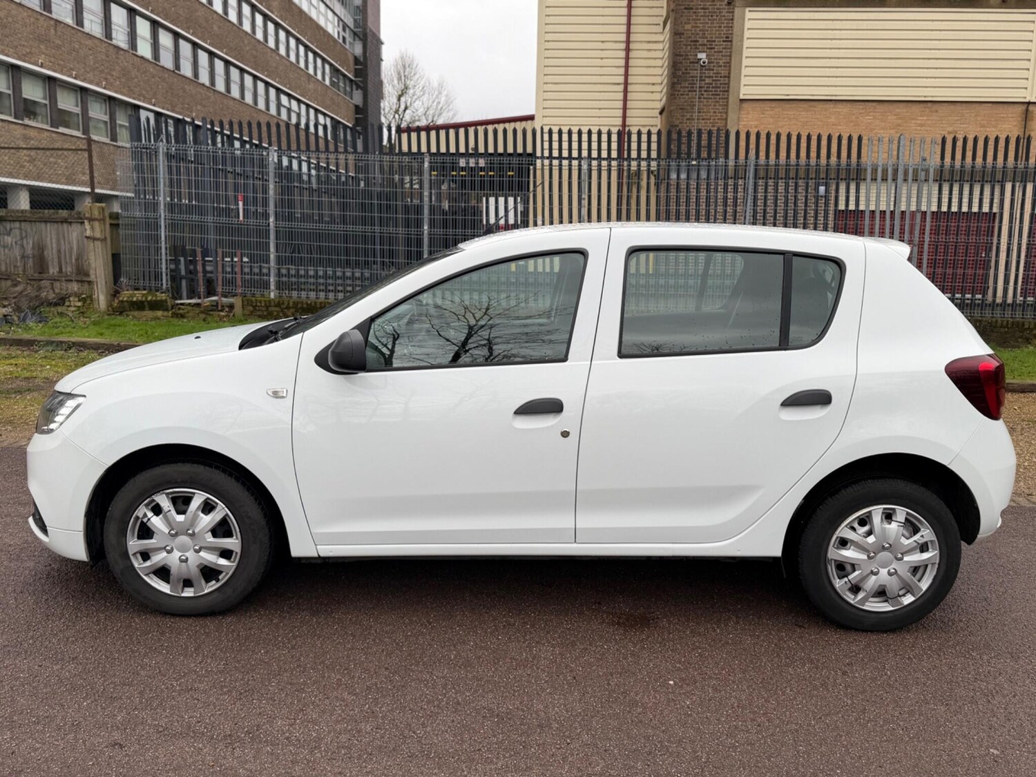 Used Dacia Sandero for sale - 77612445: Photo 22