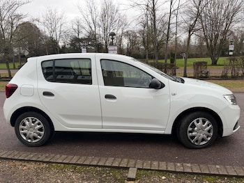 Used Dacia Sandero 2019 for sale - 77612445: Photo
