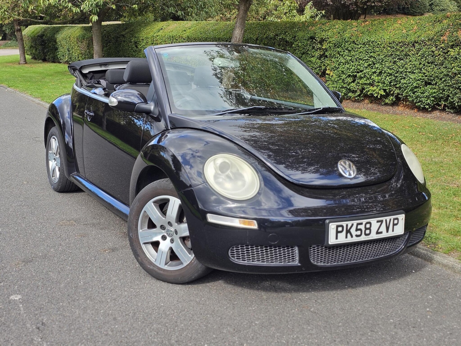 Used Volkswagen Beetle 2008 for sale - 76472219: Photo 1