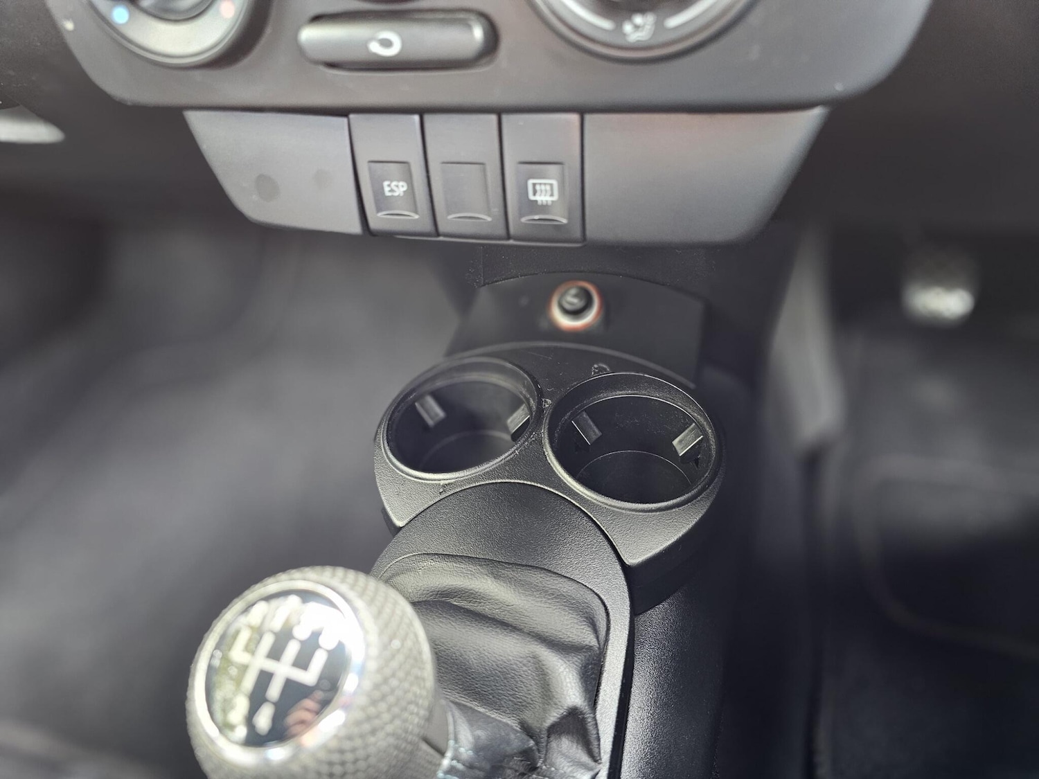 Used Volkswagen Beetle 2008 for sale - 76472219: Photo 38