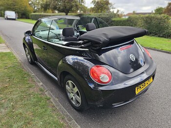 Used Volkswagen Beetle 2008 for sale - 76472219: Photo
