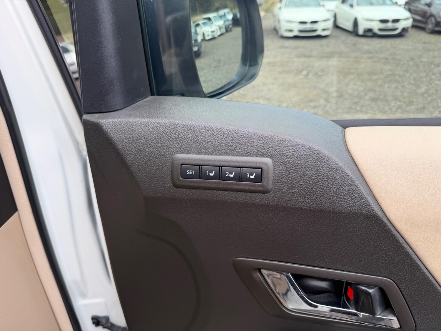 Used Toyota Alphard 2023 for sale - 78186510: Photo 41