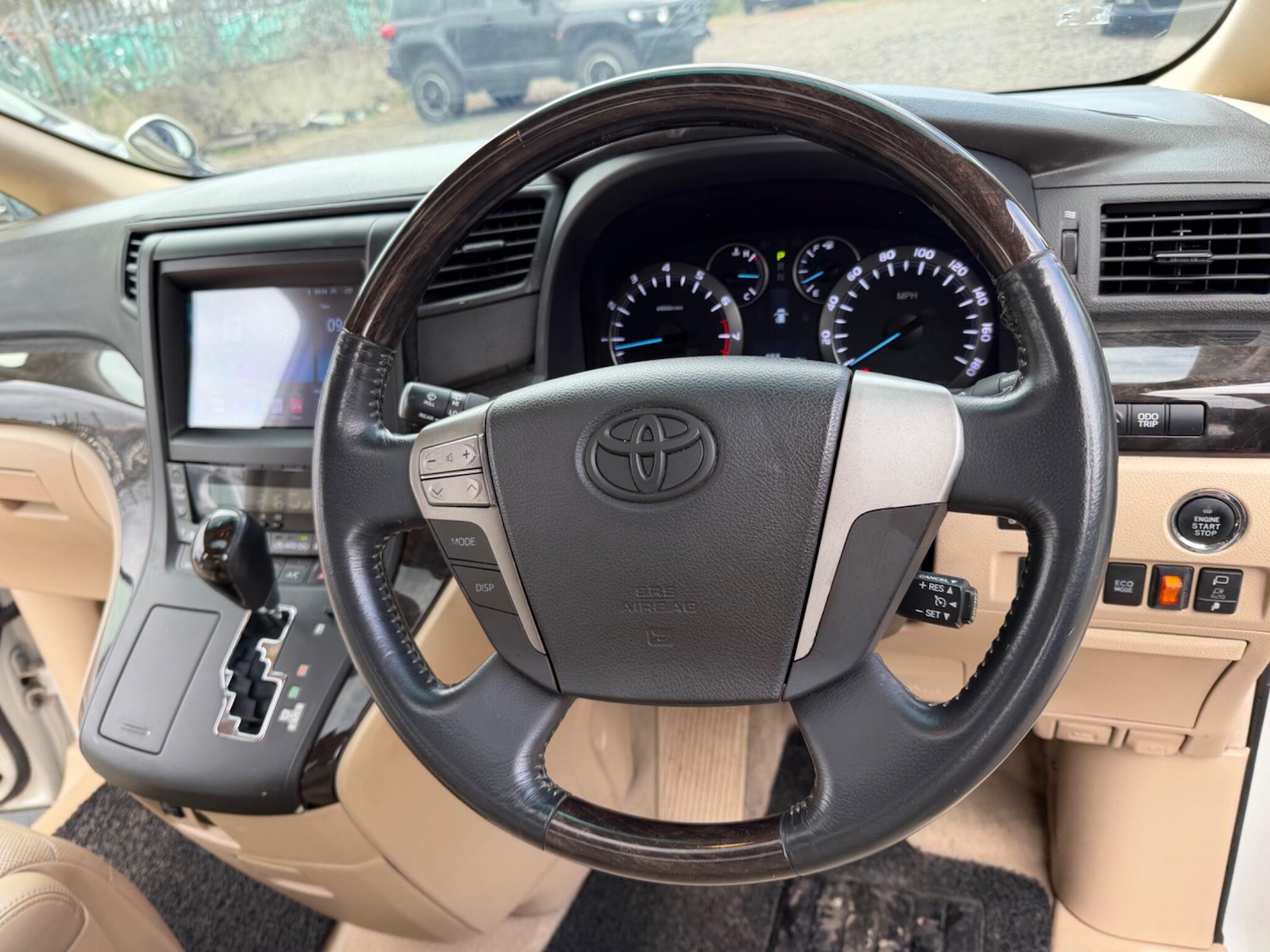 Used Toyota Alphard 2023 for sale - 78186510: Photo 43