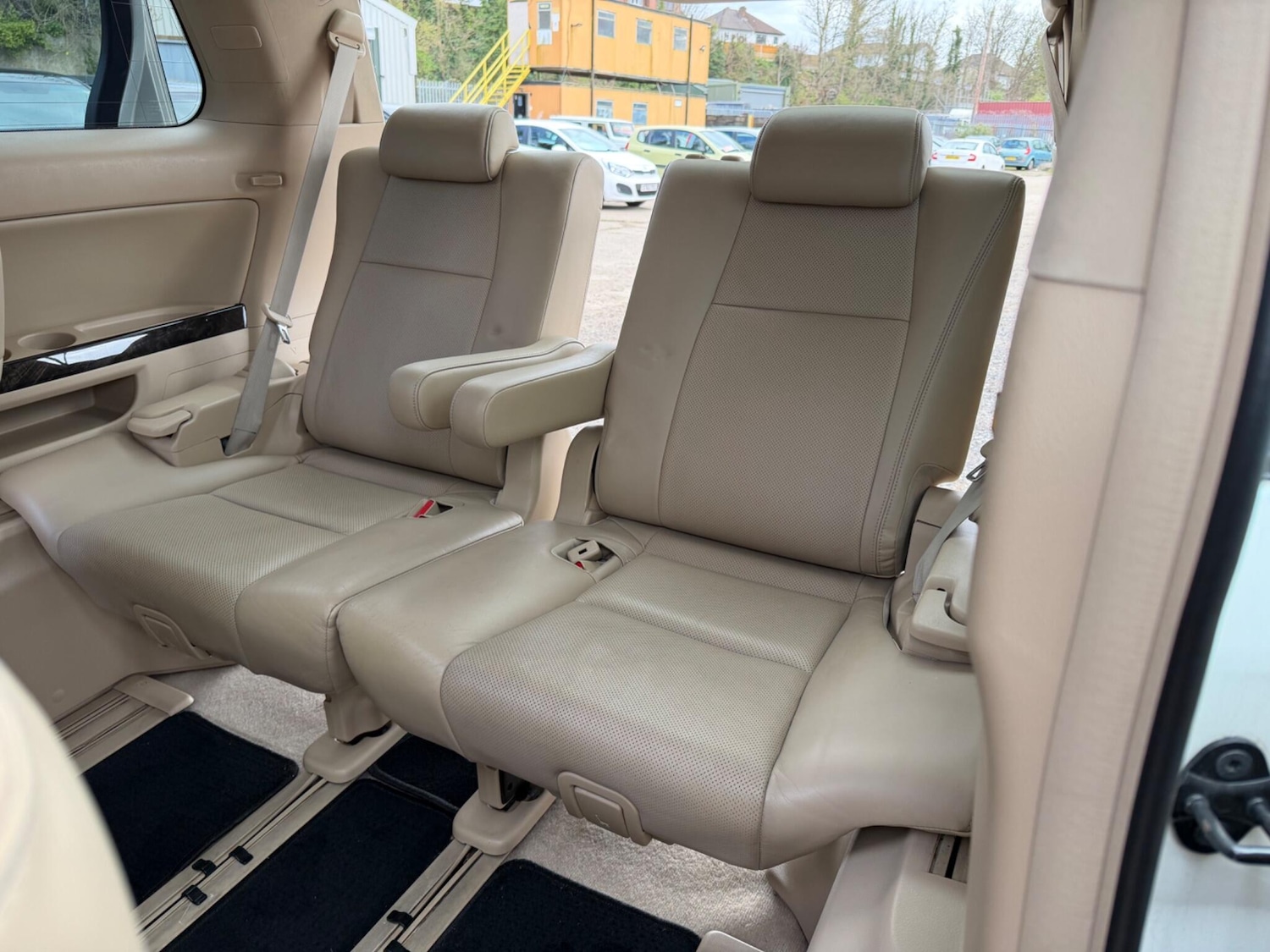 Used Toyota Alphard 2023 for sale - 78186510: Photo 49