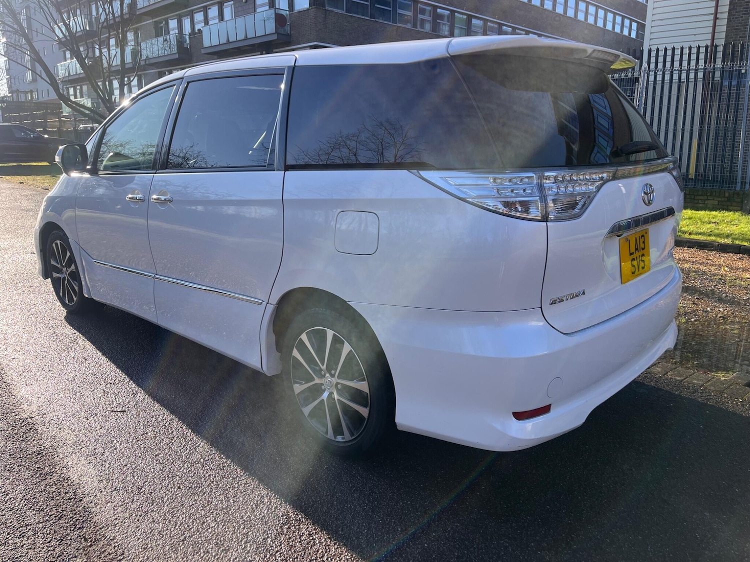 Used Toyota Estima 2025 for sale - 77203488: Photo 24