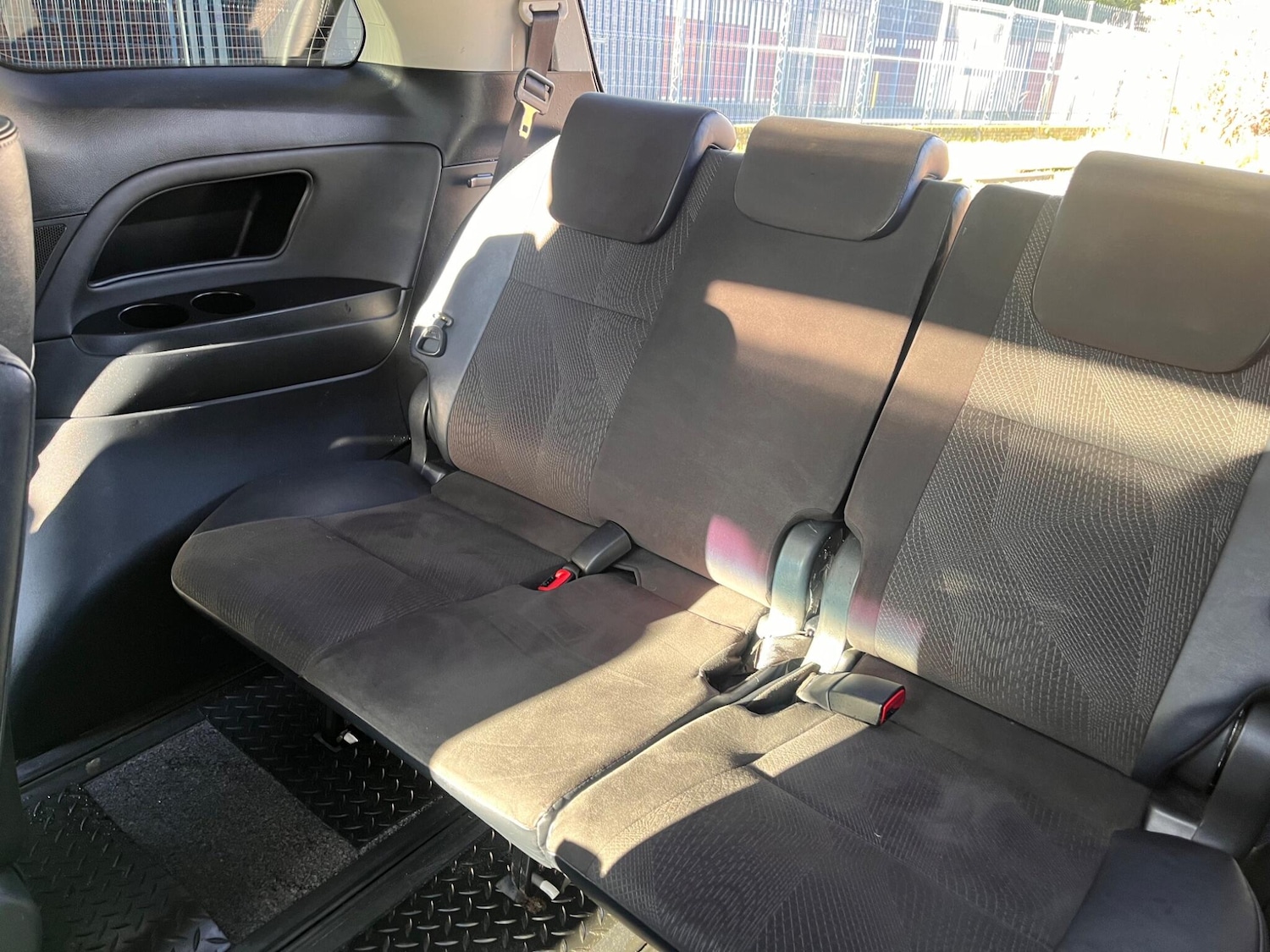 Used Toyota Estima 2025 for sale - 77203488: Photo 7