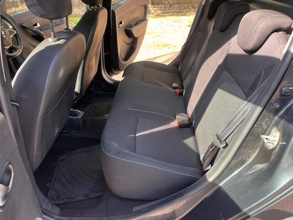 Used Dacia Logan MCV 2017 for sale - 75669615: Photo 29
