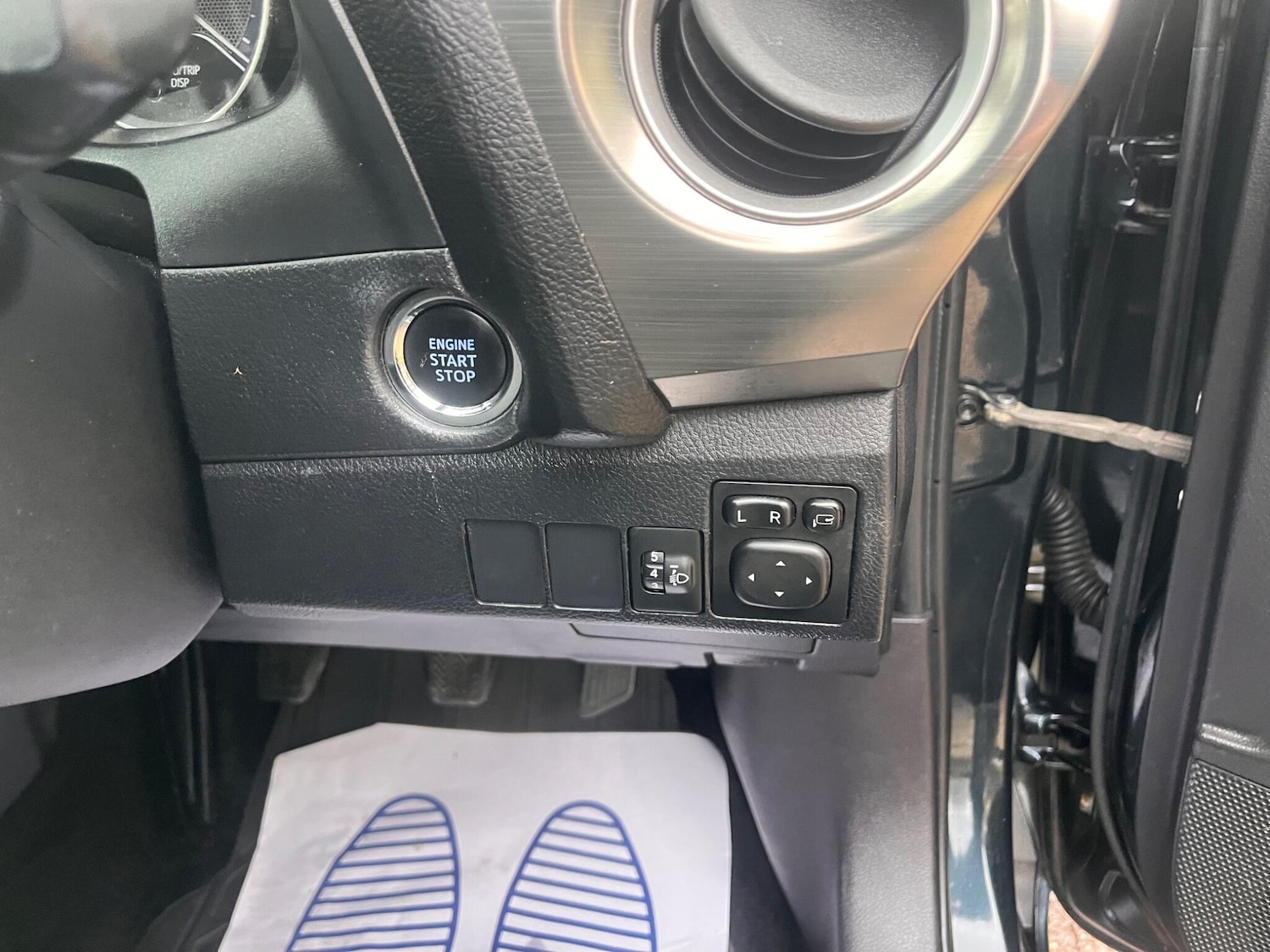 Used Toyota Auris 2014 for sale - 76866408: Photo 22