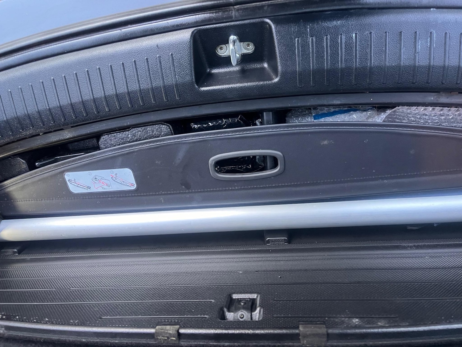 Used Kia Carens 2015 for sale - 76825034: Photo 32