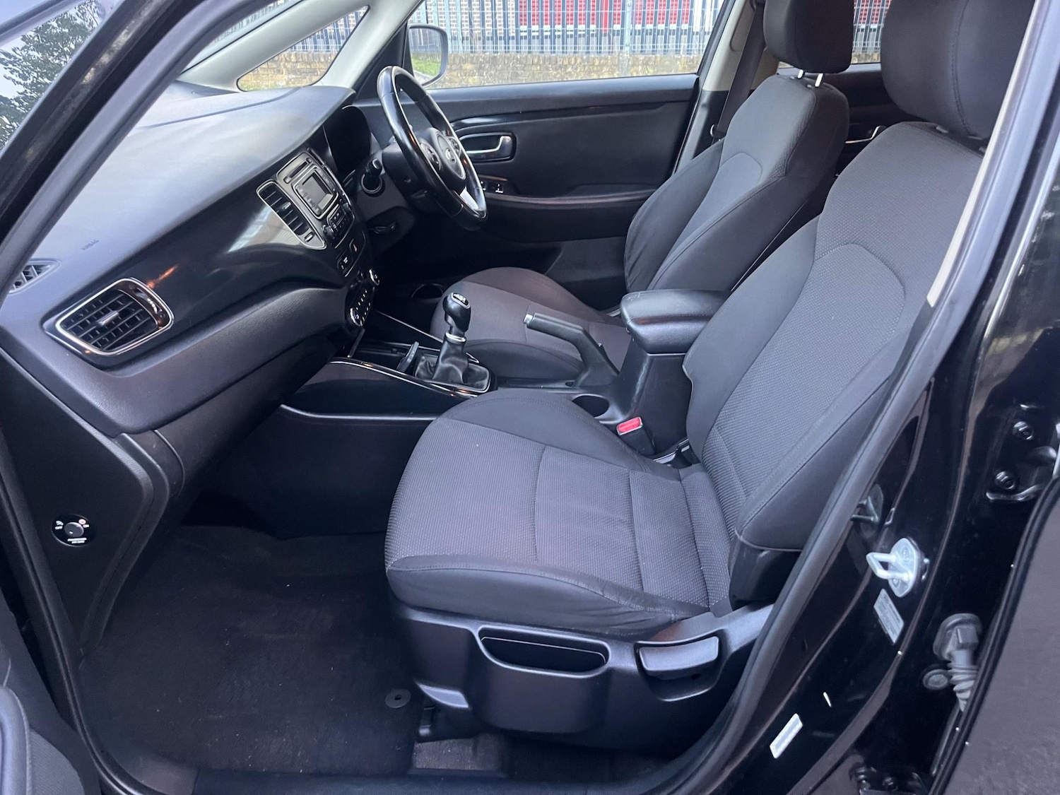 Used Kia Carens 2015 for sale - 76825034: Photo 36