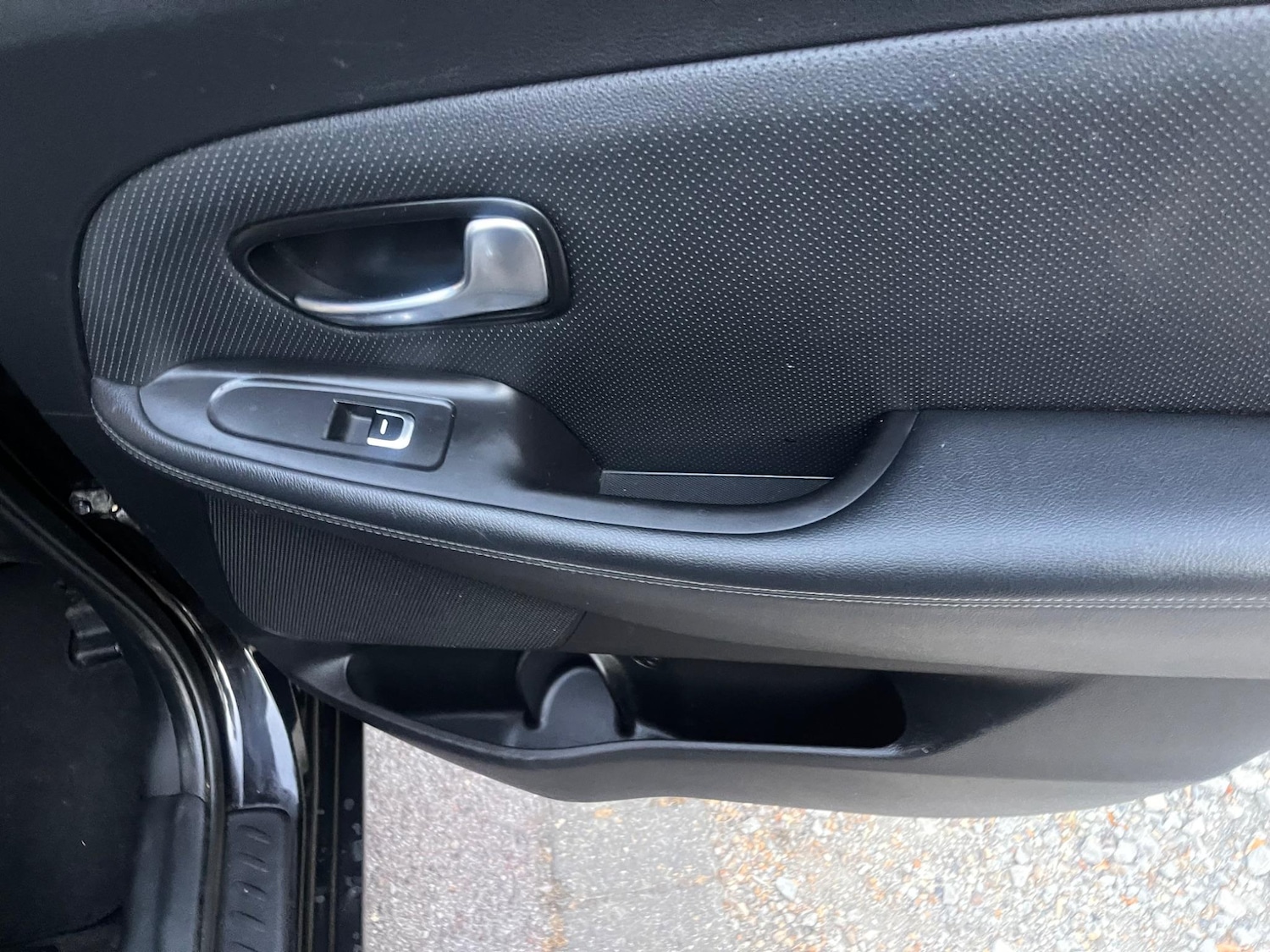 Used Kia Carens 2015 for sale - 76825034: Photo 41