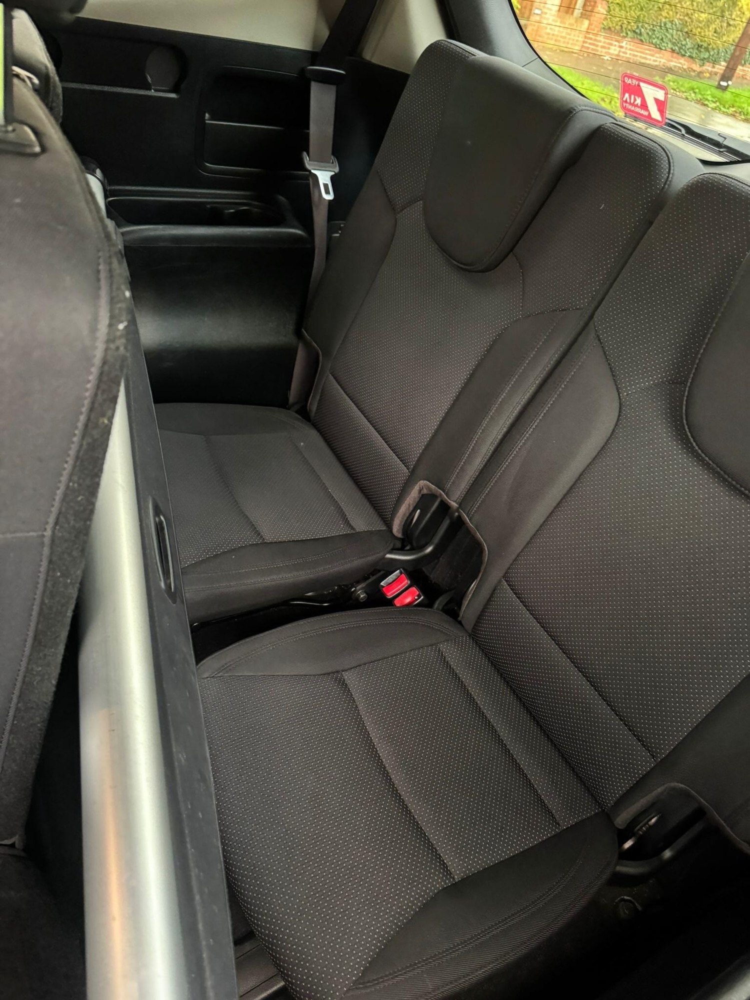 Used Kia Carens 2015 for sale - 76825034: Photo 52