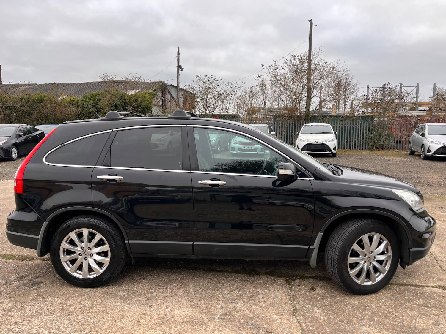 Used Honda CR-V for sale - 77067179: Photo 2