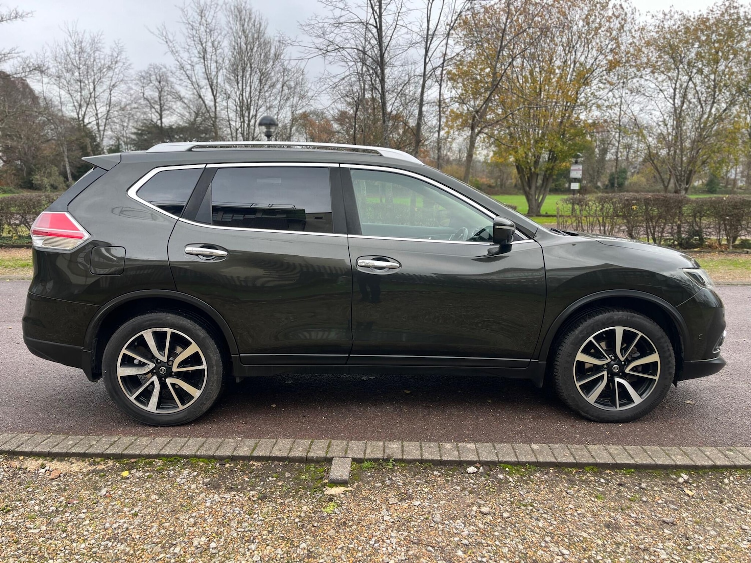 Used Nissan X-Trail 2017 for sale - 76886860: Photo 17