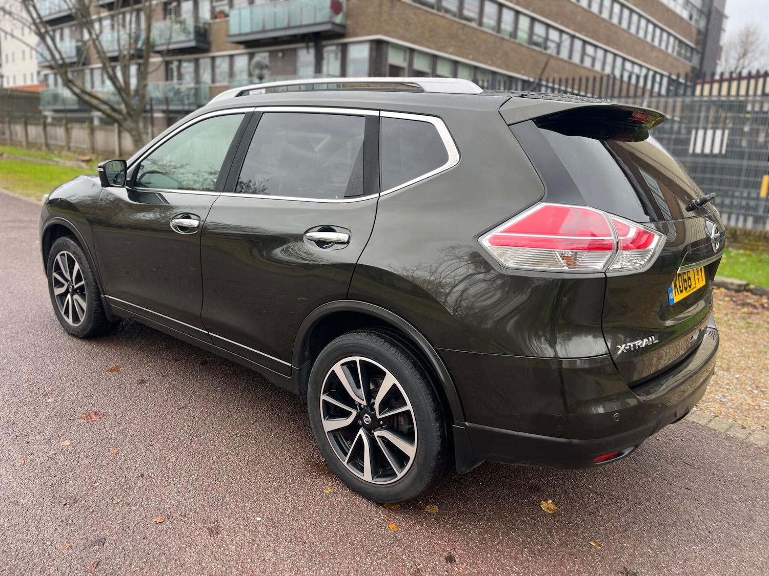 Used Nissan X-Trail 2017 for sale - 76886860: Photo 25