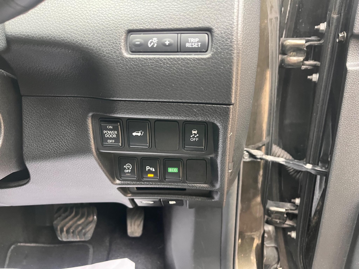 Used Nissan X-Trail 2017 for sale - 76886860: Photo 32