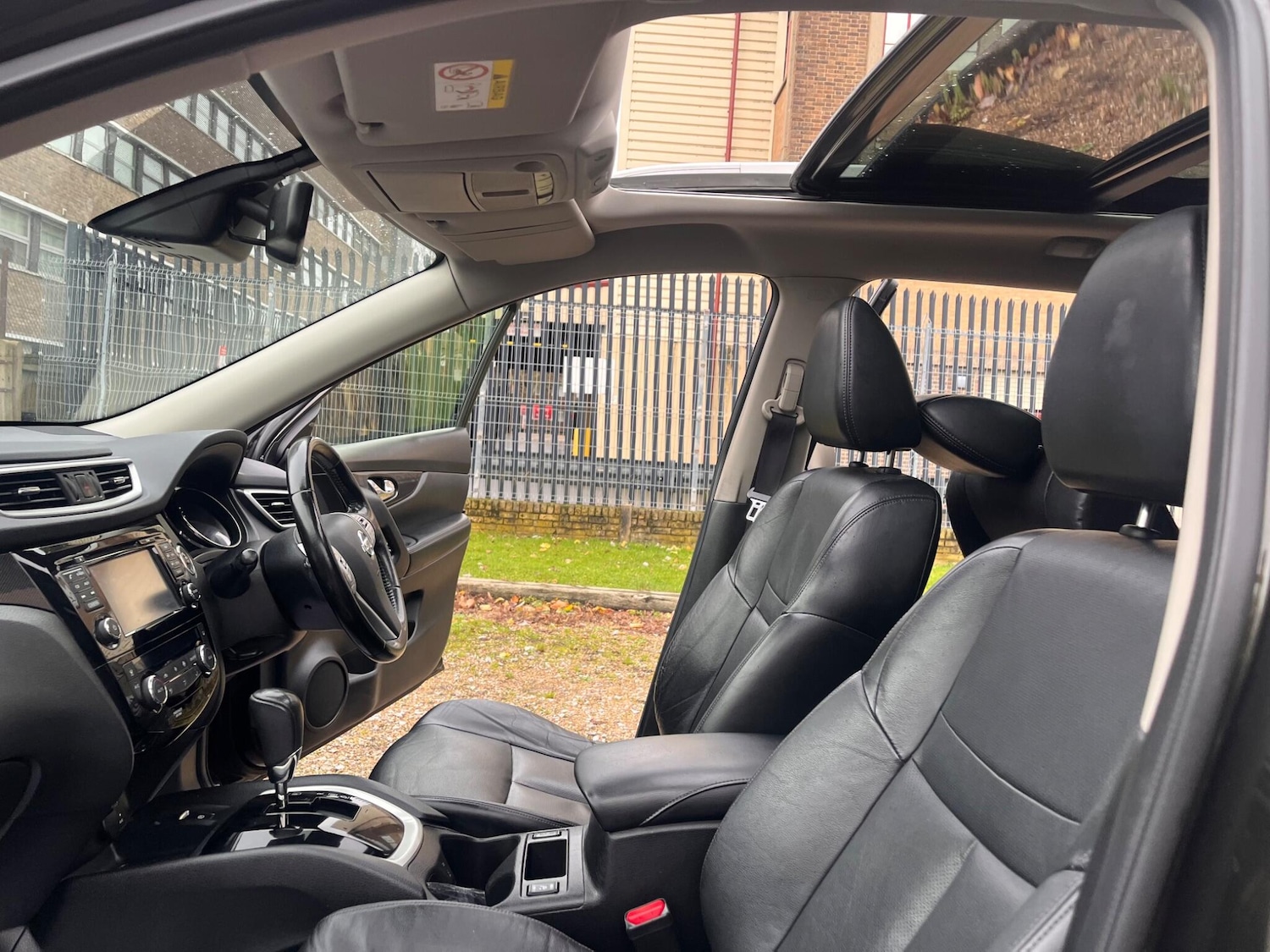 Used Nissan X-Trail 2017 for sale - 76886860: Photo 44