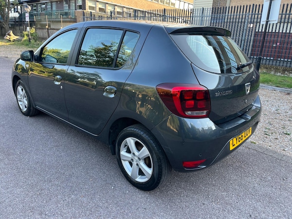 Used Dacia Sandero 2017 for sale - 75670114: Photo 22