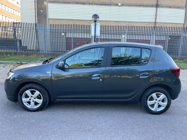 Used Dacia Sandero 2017 for sale - 75670114: Photo 23