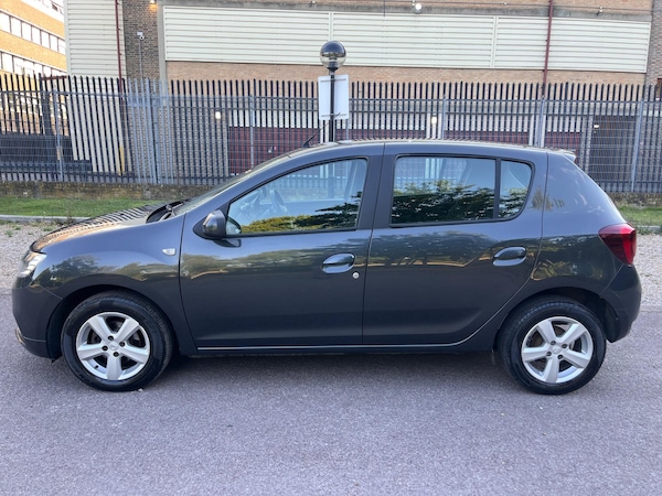 Used Dacia Sandero 2017 for sale - 75670114: Photo 24