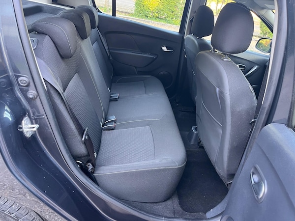Used Dacia Sandero 2017 for sale - 75670114: Photo 7