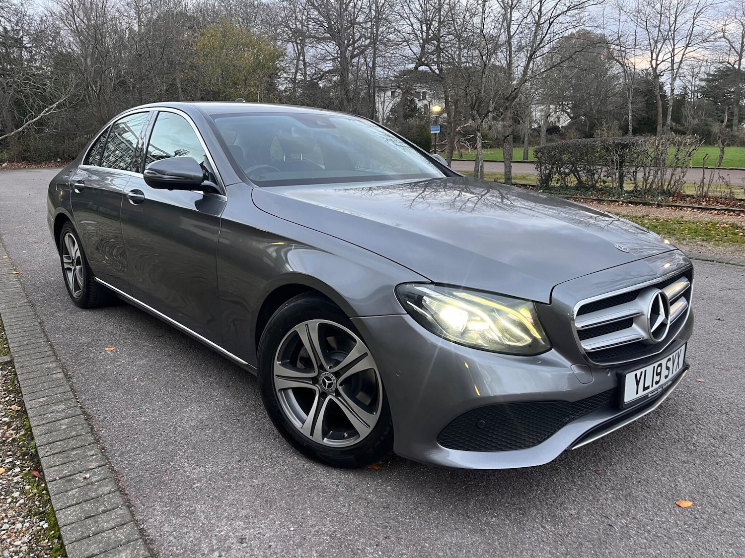 Used Mercedes-Benz E Class 2019 for sale - 77049734: Photo 2