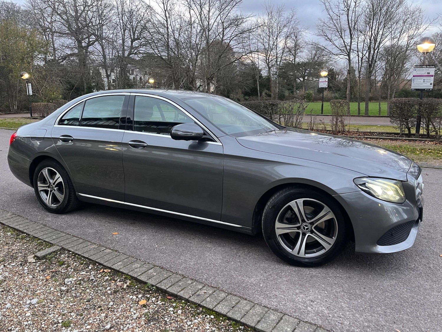 Used Mercedes-Benz E Class 2019 for sale - 77049734: Photo 4