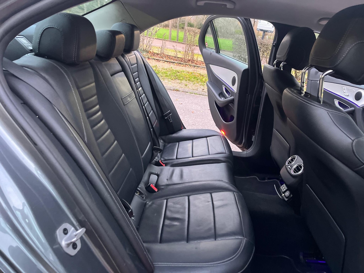 Used Mercedes-Benz E Class 2019 for sale - 77049734: Photo 6