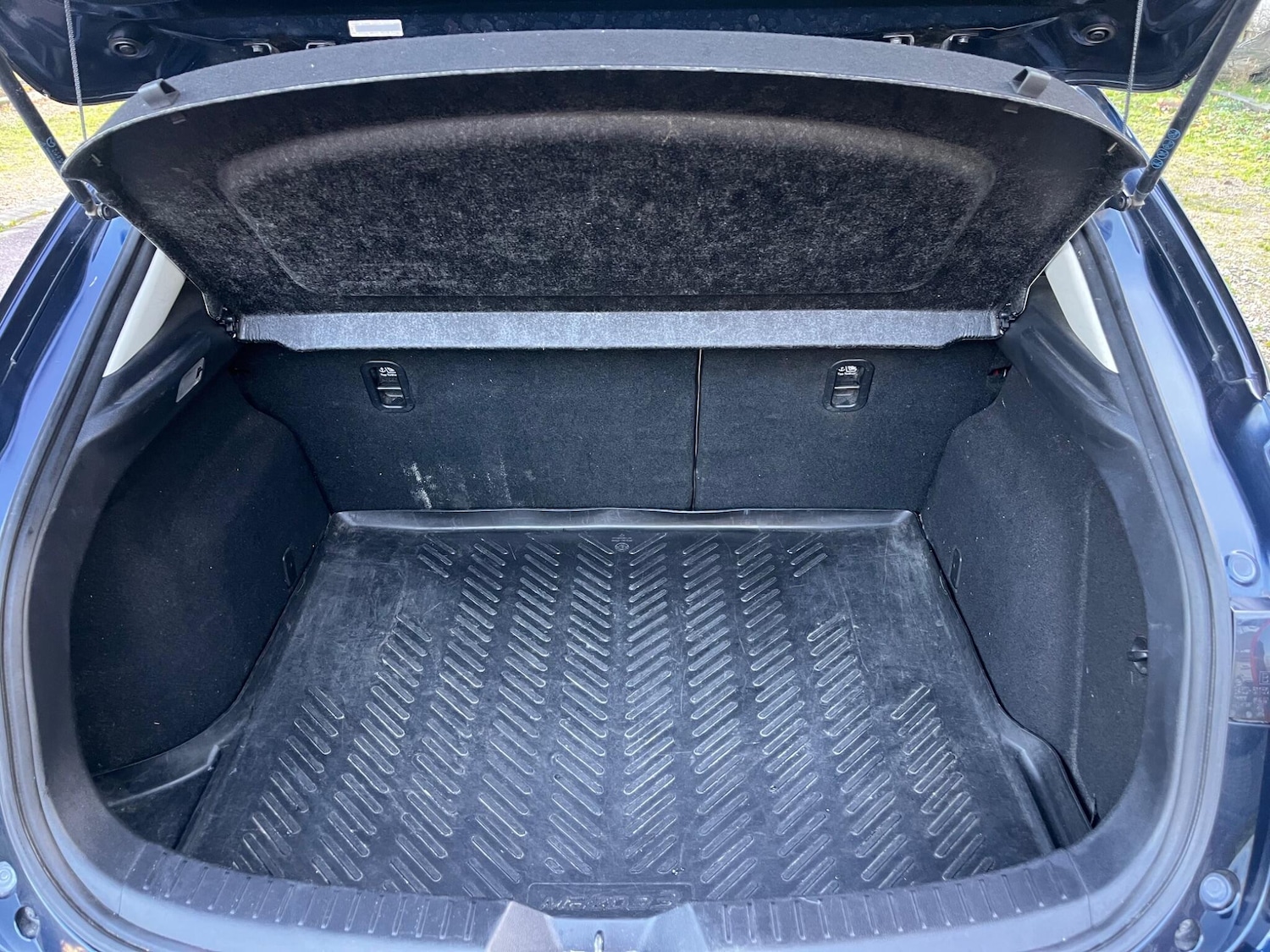 Used Mazda Mazda3 2016 for sale - 77017010: Photo 14