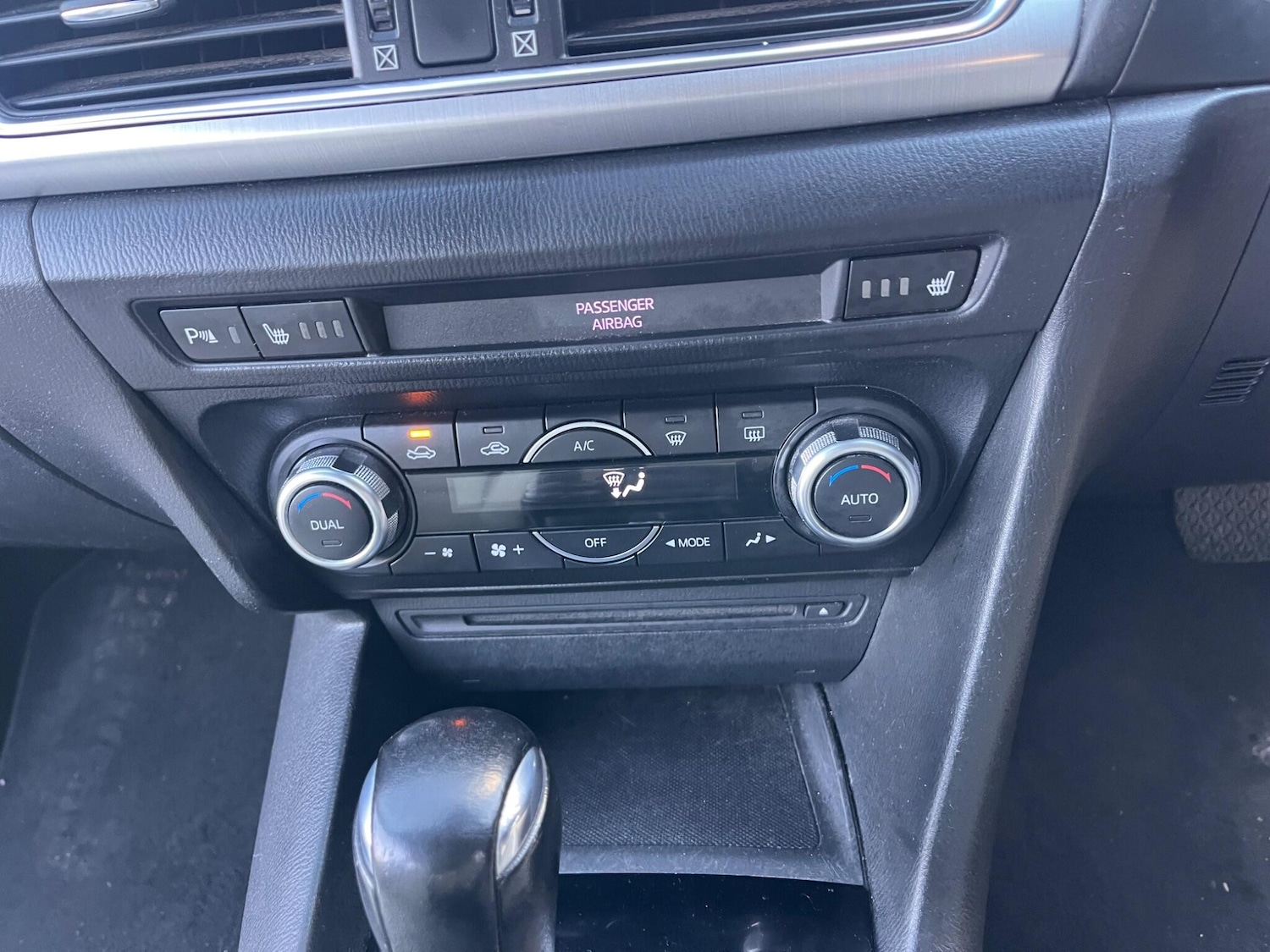 Used Mazda Mazda3 2016 for sale - 77017010: Photo 34