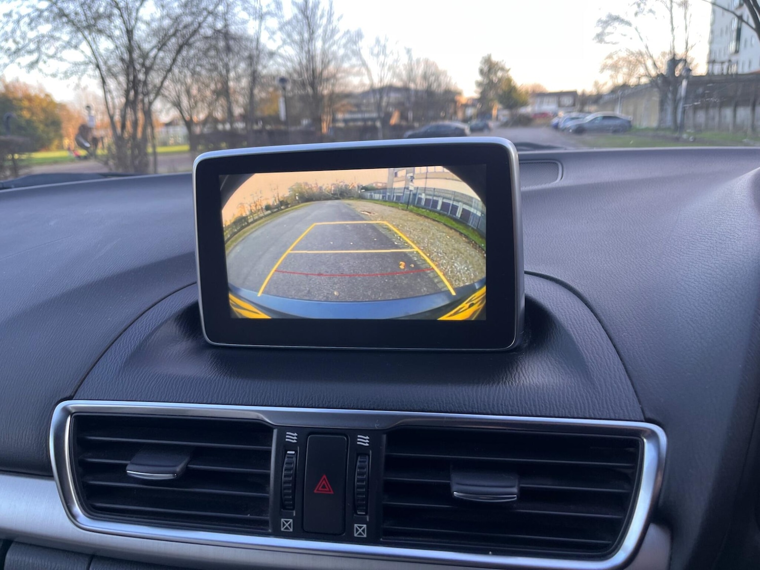 Used Mazda Mazda3 2016 for sale - 77017010: Photo 43