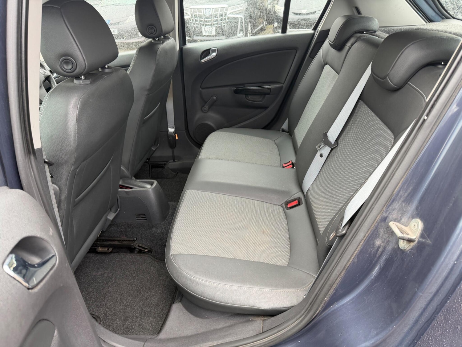 Used Vauxhall Corsa 2009 for sale - 77625909: Photo 27